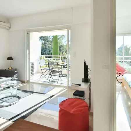 2p Avec Terrasse, Vue Mer, Piscine Et Parking - 2p Avec Terrasse, Vue Mer, Piscine Et Parking Mae-1723