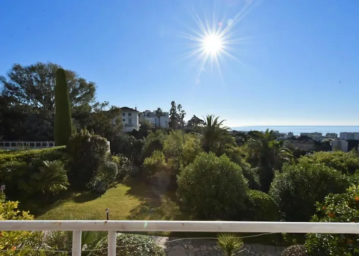 2p Avec Terrasse, Vue Mer, Piscine Et Parking - 2p Avec Terrasse, Vue Mer, Piscine Et Parking Mae-1723 * Cannes