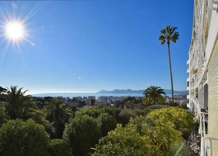 2p Avec Terrasse, Vue Mer, Piscine Et Parking - 2p Avec Terrasse, Vue Mer, Piscine Et Parking Mae-1723
